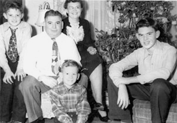 1947 Christmas (Bob, Leon, Laura, Jim, Jerry)