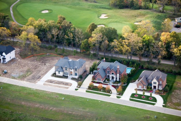 Golf Community Homes, Rochester Hills, MI. © 2015 Alex S. MacLean/New York Times